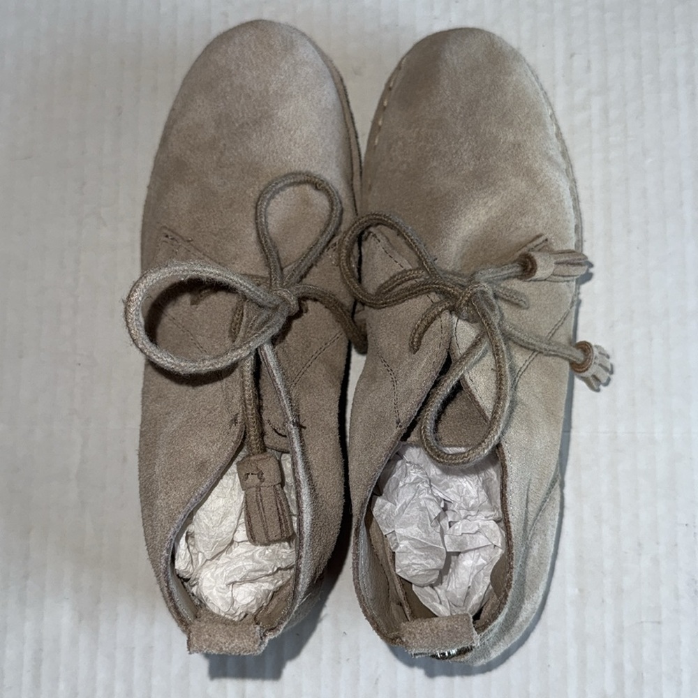 Tommy Bahama Suede Evert Chukka Boot In Sand - Picture 8 of 9